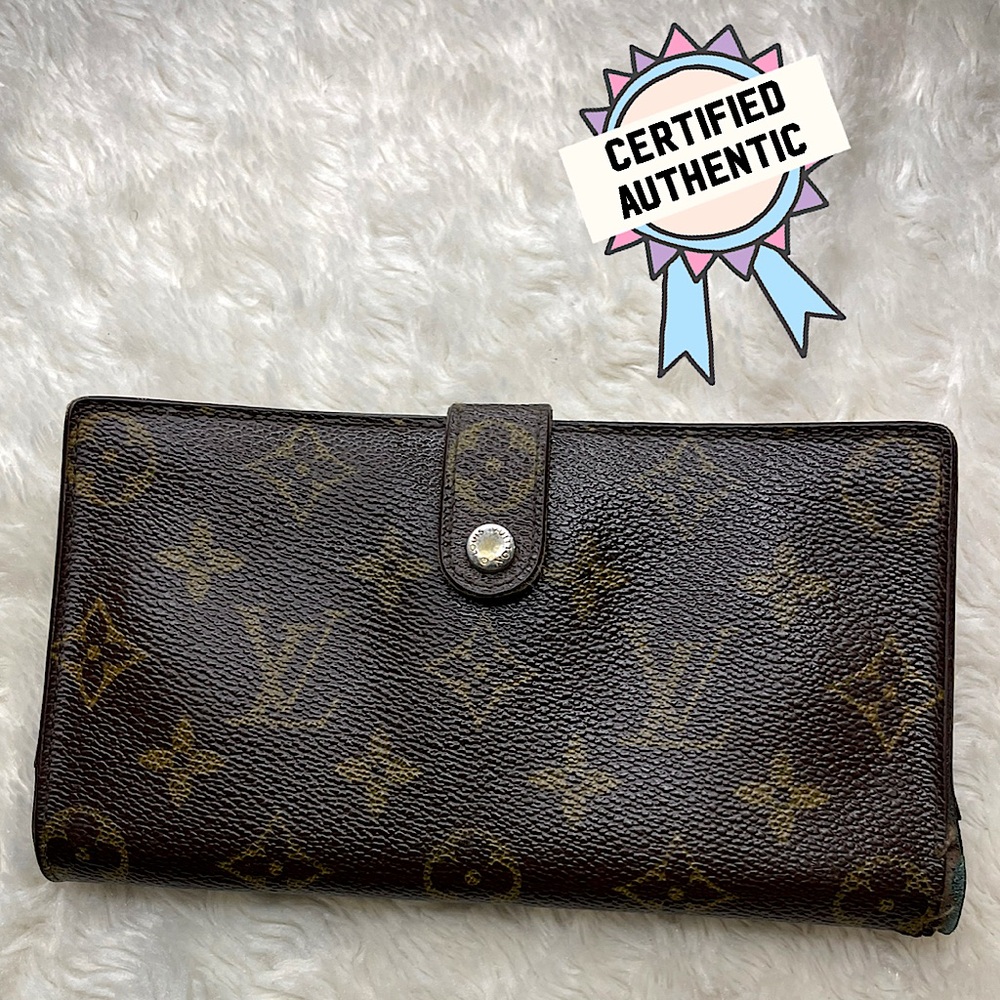 ✨ Certified Authentic Louis Vuitton LV Monogram Wallet.